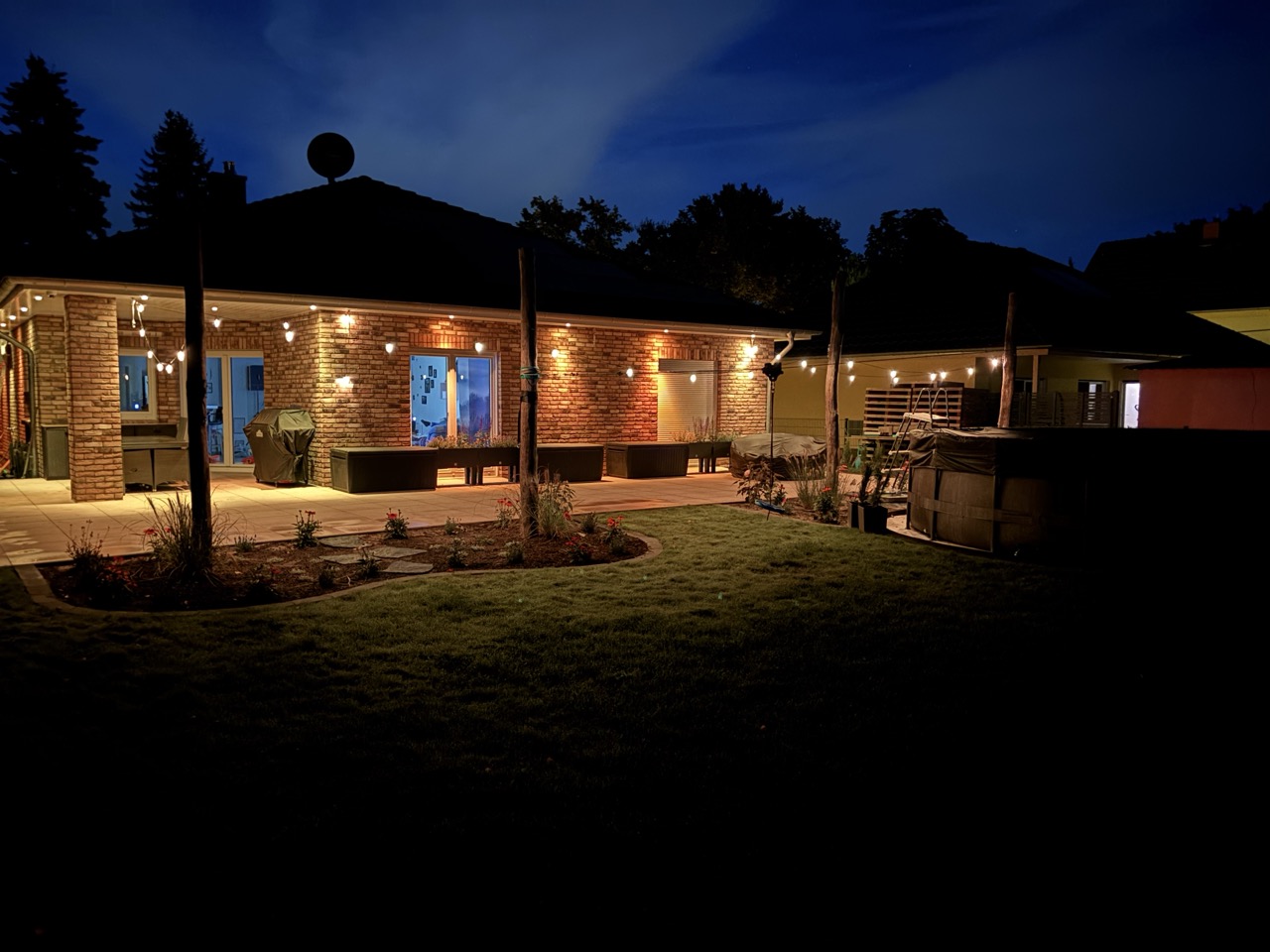 Terrasse, Sonnensegel & Poolbereich Bild 6